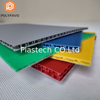 Papan Pelindung Lantai Plastik 5mm 	Papan Lantai Gelembung dengan Lapisan Felt Papan Sarang Lebah PP Polipropilena Perlindungan Lantai Sementara